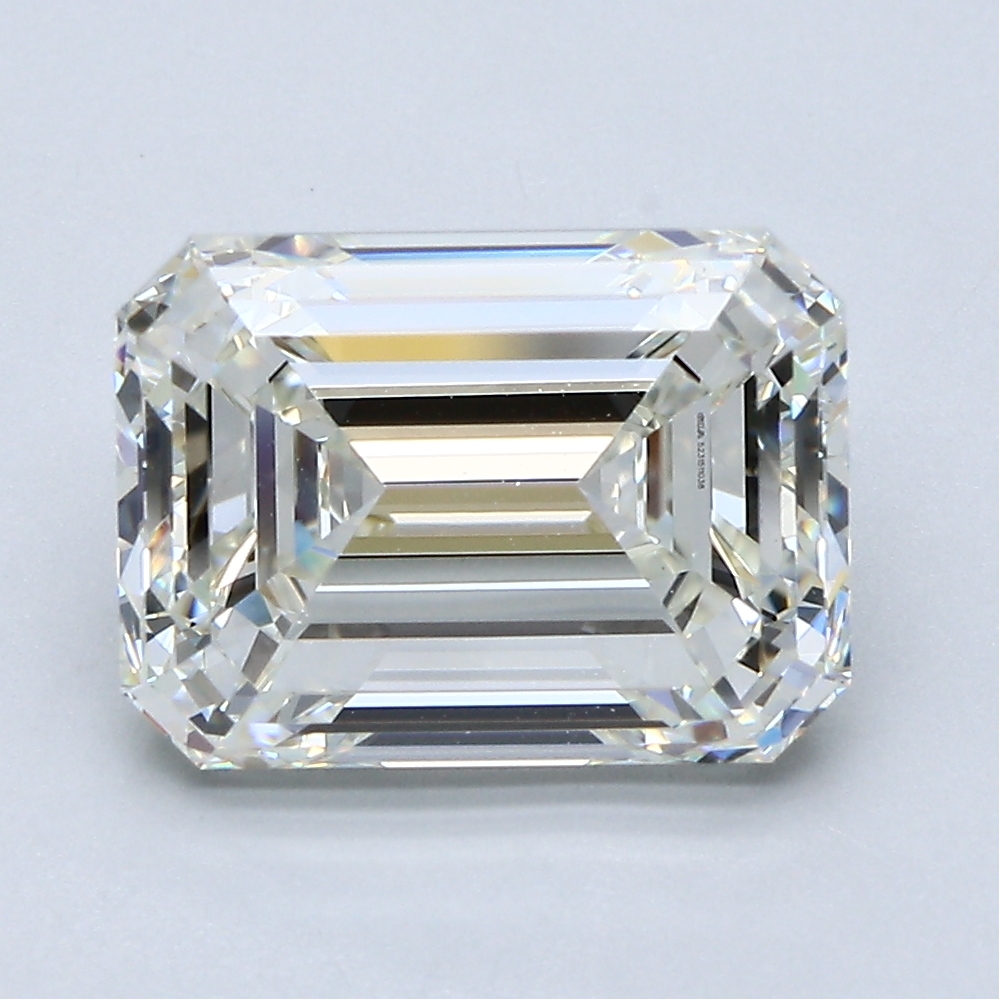 4.01 Carat Emerald Cut Natural Diamond