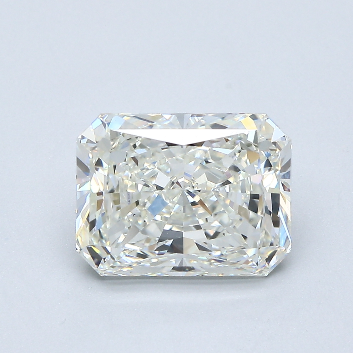 3.1 Carat Radiant Cut Natural Diamond