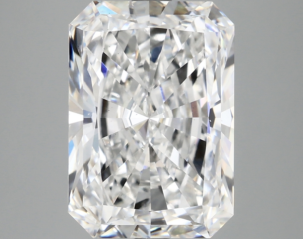 5 Carat Radiant Cut Lab Diamond