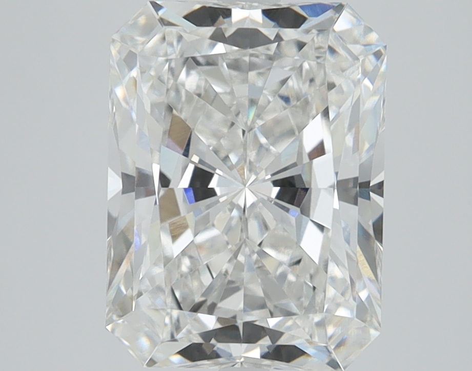 2.9 Carat Radiant Cut Lab Diamond