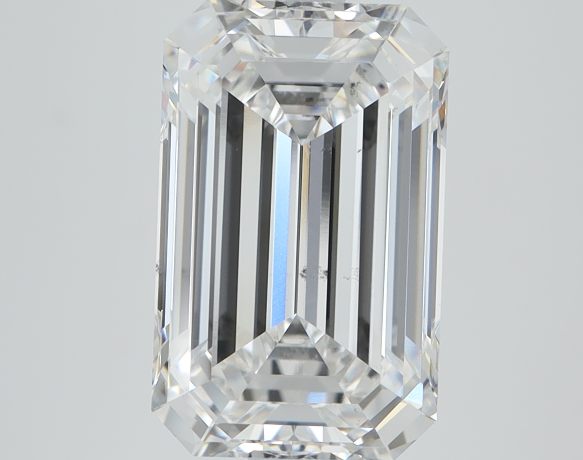 Emerald cut 5.01ct E VS2