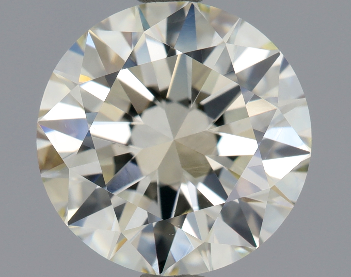 1.7 Carat Round Cut Natural Diamond