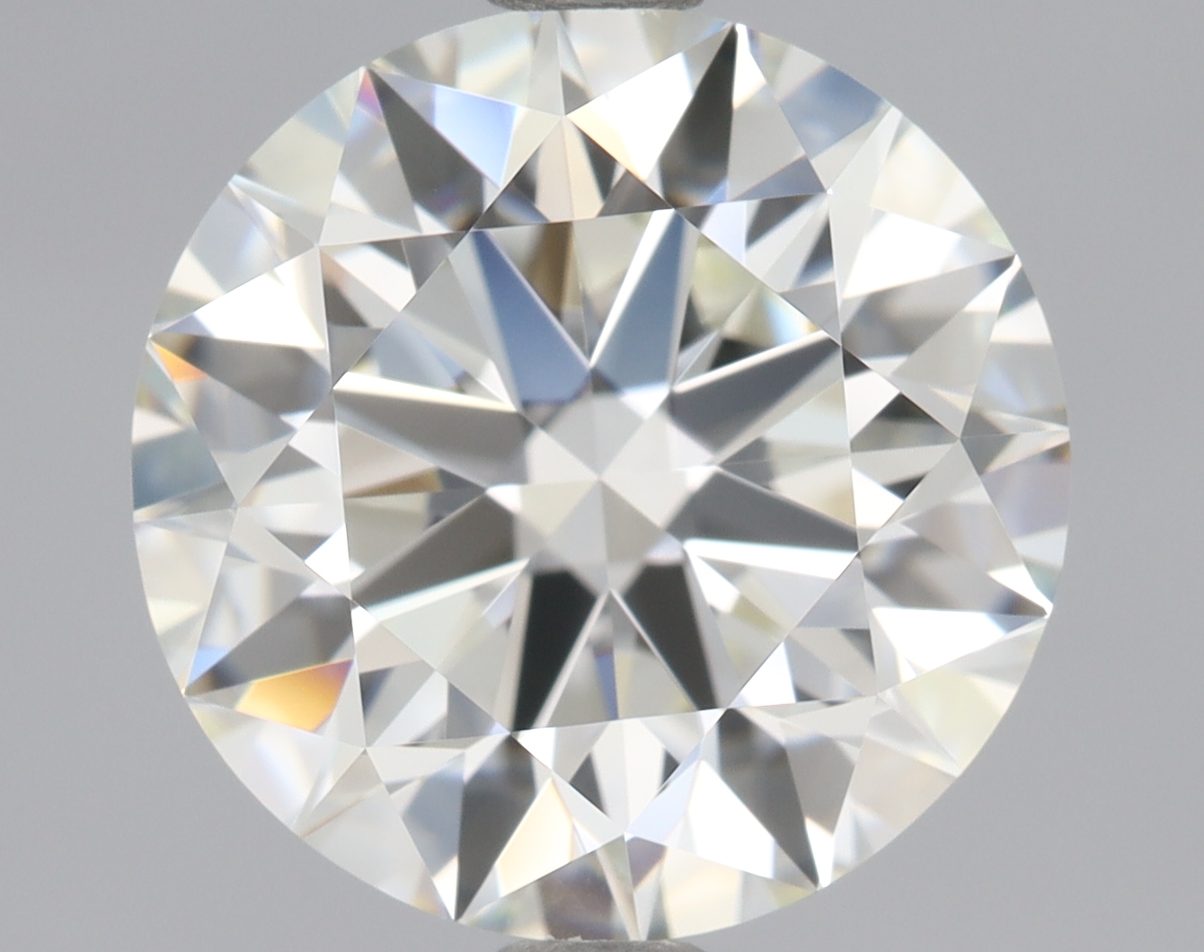 2.1 Carat Round Cut Natural Diamond