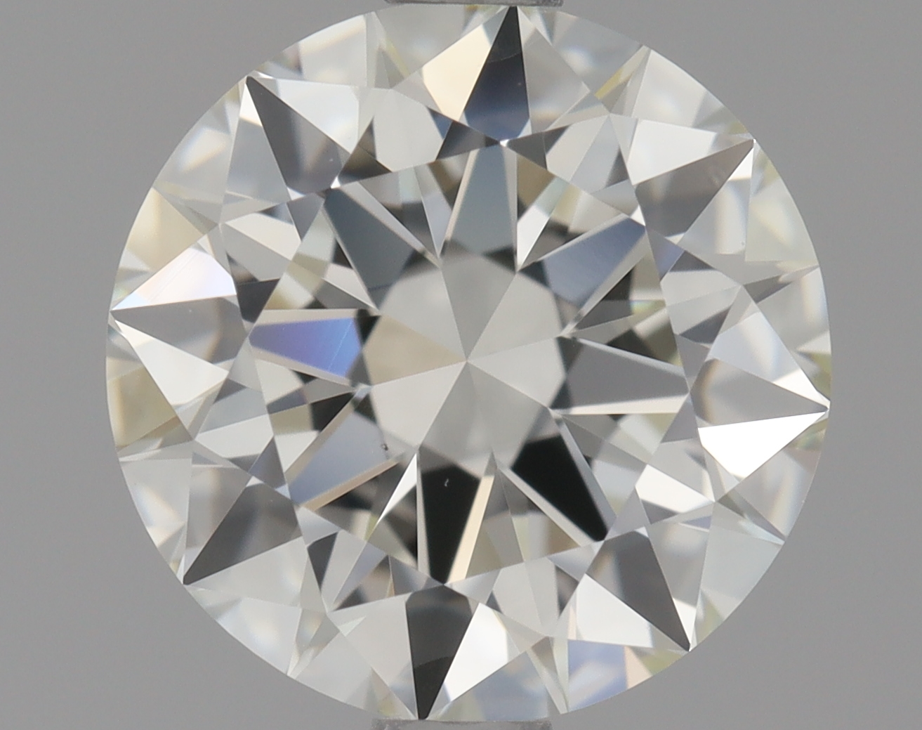 1.5 Carat Round Cut Natural Diamond