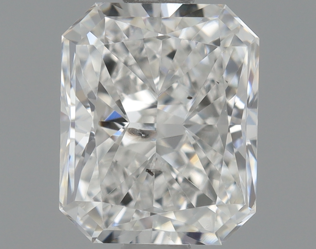 0.9 Carat Radiant Cut Natural Diamond