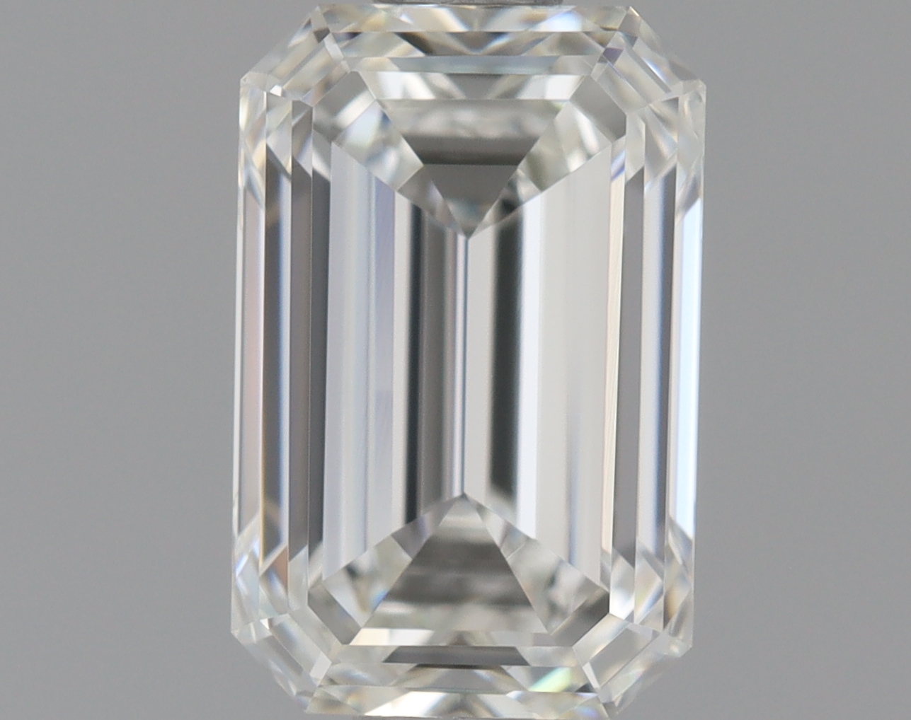 0.9 Carat Emerald Cut Natural Diamond