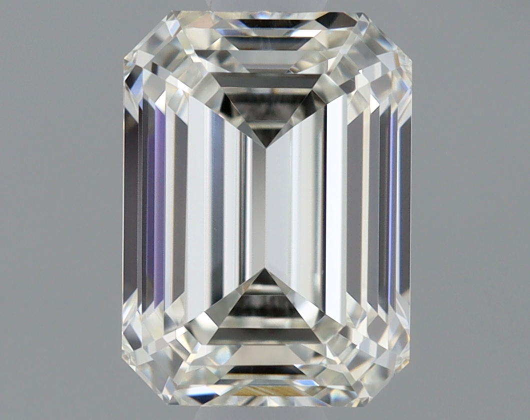 0.91 Carat Emerald Cut Natural Diamond