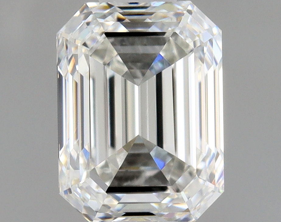 0.9 Carat Emerald Cut Natural Diamond