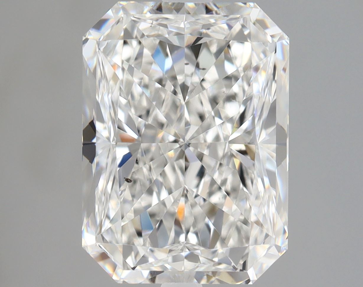 3.02 Carat Radiant Cut Natural Diamond