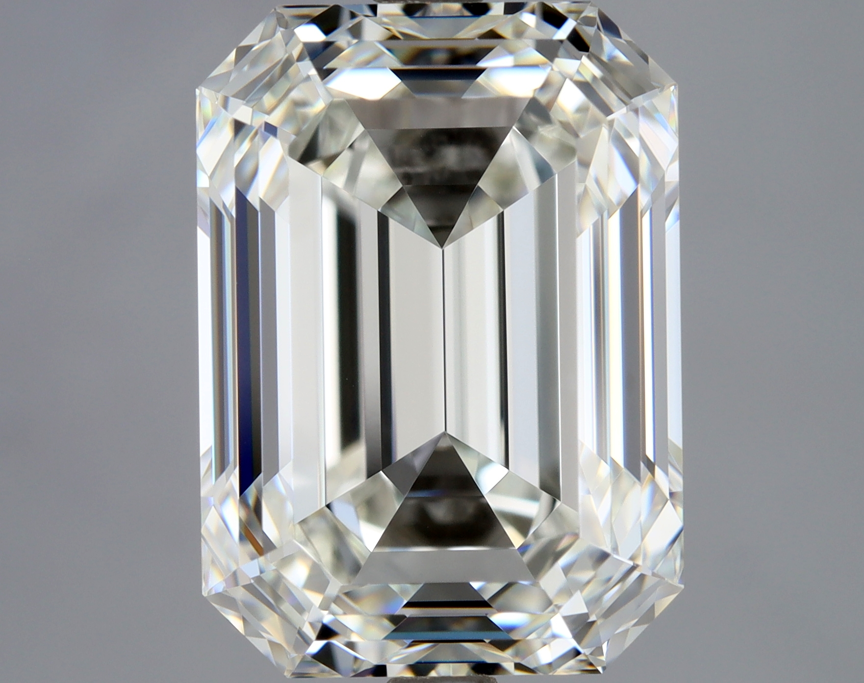 5.01 Carat Emerald Cut Natural Diamond