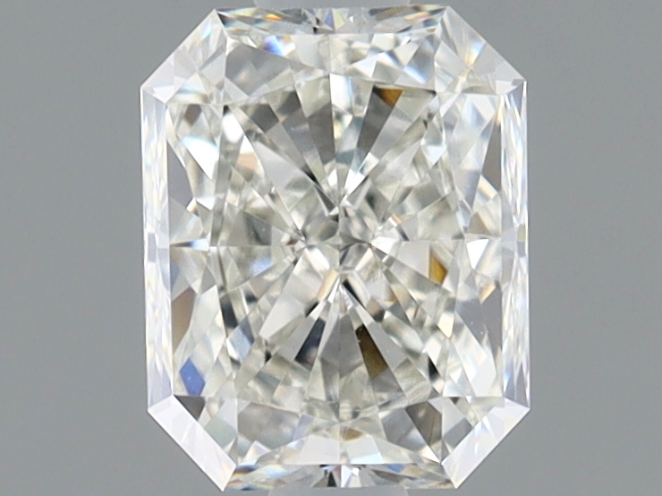 0.9 Carat Radiant Cut Natural Diamond